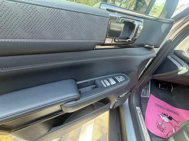 BYD FangChengBao Leopard 5 — Фото автомобиля 9