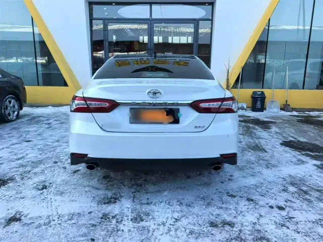 Toyota Camry — Фото автомобиля 8
