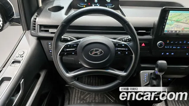 Hyundai Staria Staria 4WD Tourer 11 мест — Фото автомобиля 12