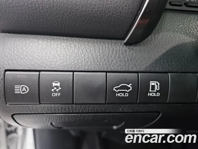 Toyota Camry XV70 — Фото автомобиля 10