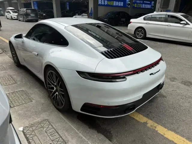Porsche 911 — Фото автомобиля 8