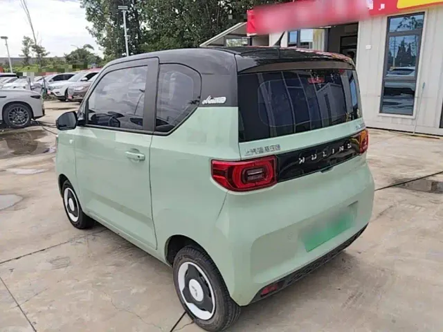 Wuling Hongguang Mini EV — Фото автомобиля 4