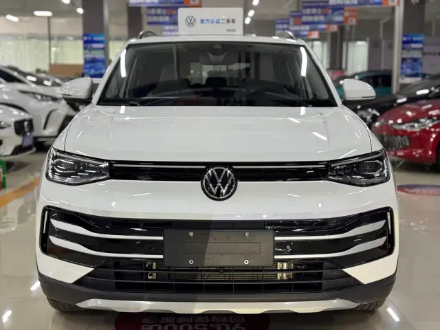 Volkswagen Tharu — Фото автомобиля 2