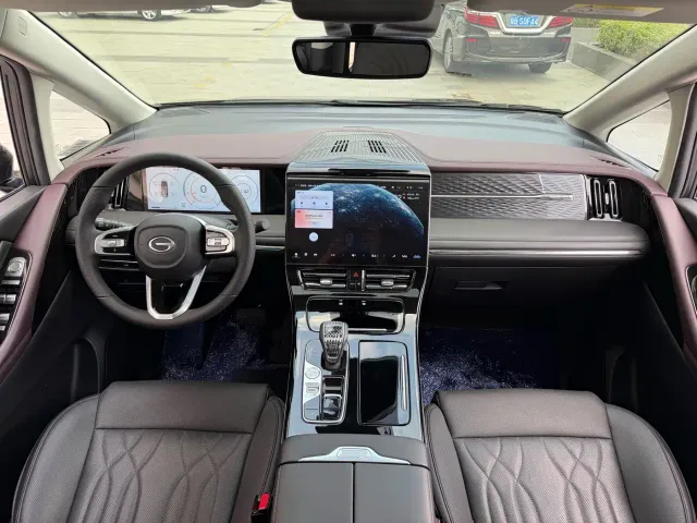 GAC Trumpchi M8 — Фото автомобиля 9