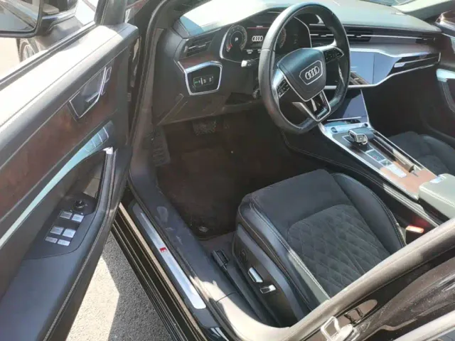 Audi A6L — Фото автомобиля 15