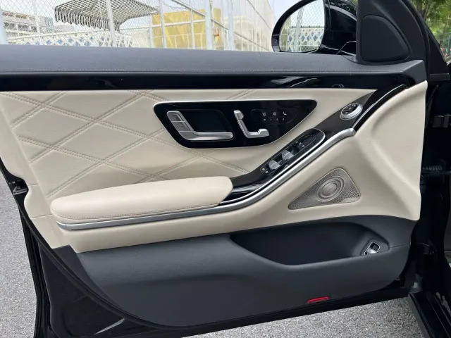 Mercedes-Benz Maybach S-Class — Фото автомобиля 22