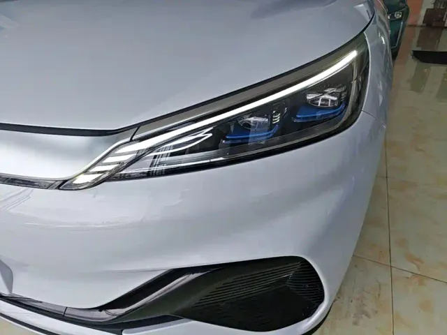BYD Yuan PLUS — Фото автомобиля 23