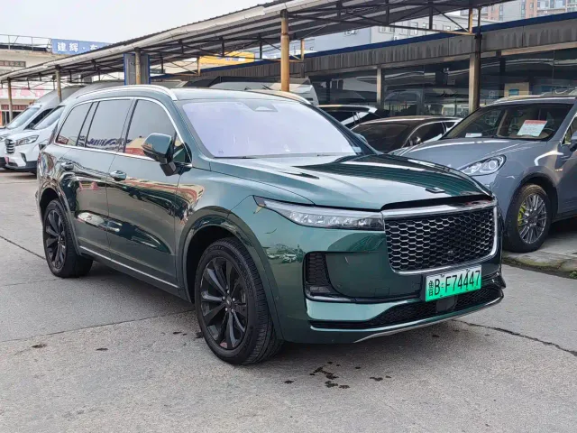 Li Auto ONE — Фото автомобиля 3
