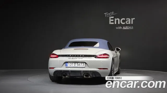 Porsche 718 — Фото автомобиля 4