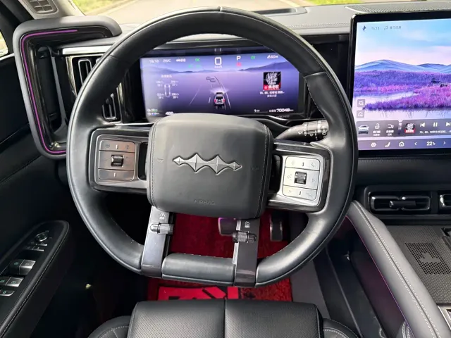 BYD FangChengBao Leopard 5 — Фото автомобиля 25