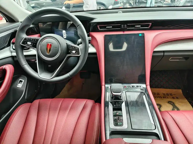 Hongqi H5 — Фото автомобиля 4