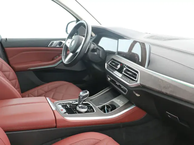 BMW X5 — Фото автомобиля 12