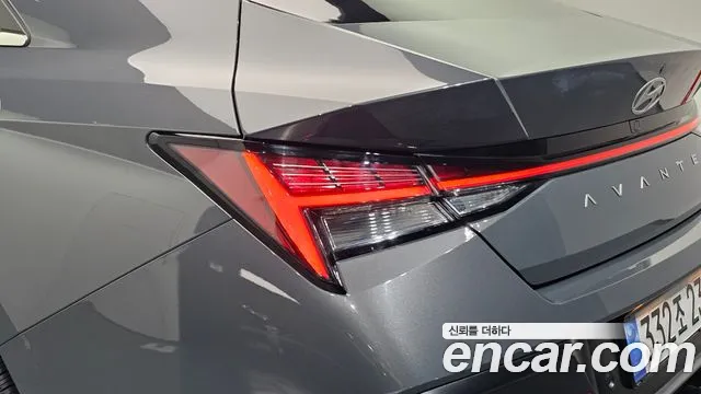 Hyundai AVANTE Новый Avante (CN7) — Фото автомобиля 21