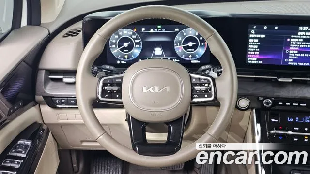 Kia Canival Carnival 4 поколение Бензин 7 мест Signature — Фото автомобиля 8