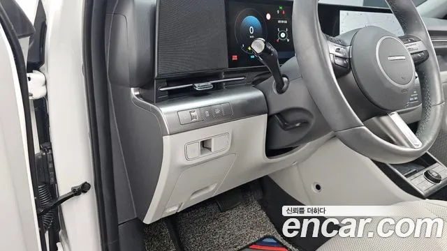 Hyundai Kona SX2 — Фото автомобиля 18