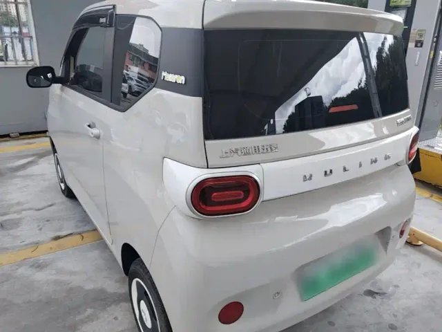 Wuling Hongguang Mini EV — Фото автомобиля 4