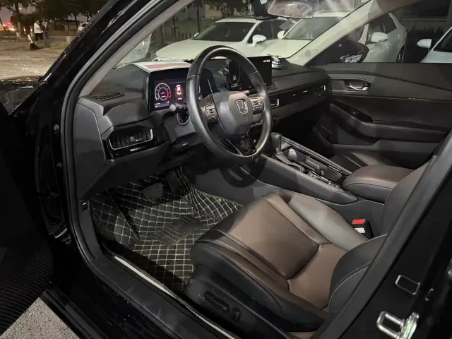 Honda Inspire — Фото автомобиля 2