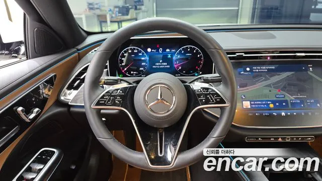 Mercedes-Benz E-Class W214 — Фото автомобиля 19