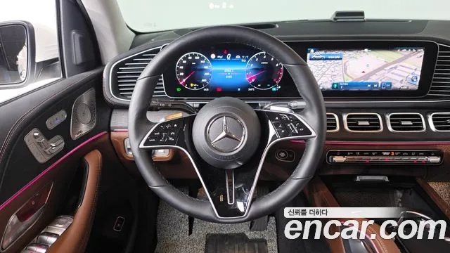 Mercedes-Benz GLE-Class — Фото автомобиля 18