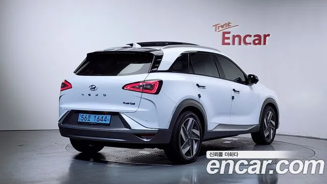 Hyundai Nexo Nexo Premium — Фото автомобиля 2