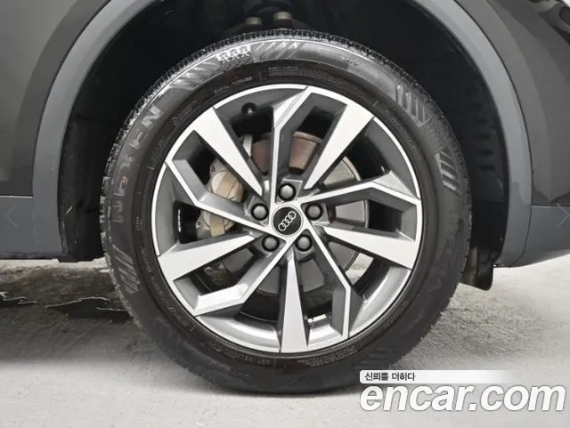 Audi Q5 FY — Фото автомобиля 5