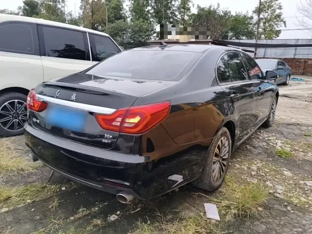 Hongqi H7 — Фото автомобиля 6