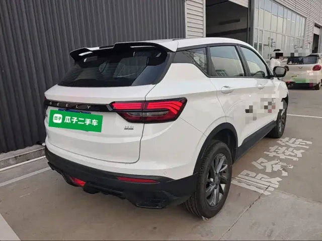 Geely Binyue — Фото автомобиля 4