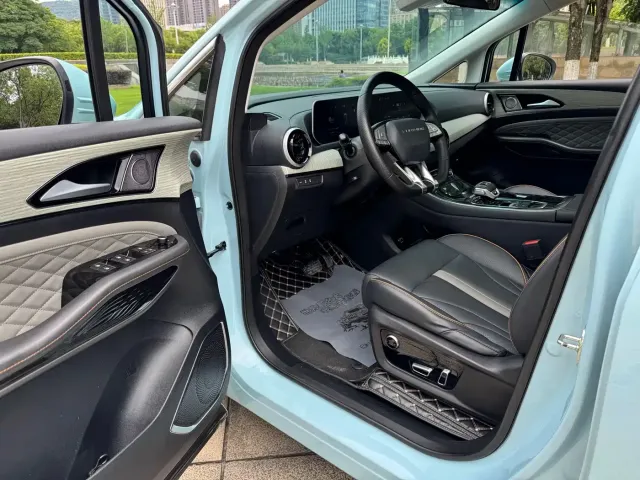 Dongfeng Fengxing Fengxing Yacht 2022 1.5T DCT Wave Chaser Edition — Фото автомобиля 7