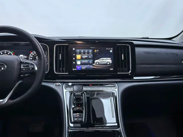 GAC Trumpchi M8 — Фото автомобиля 15