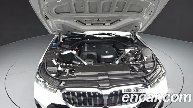 BMW 5 Series G60 — Фото автомобиля 9