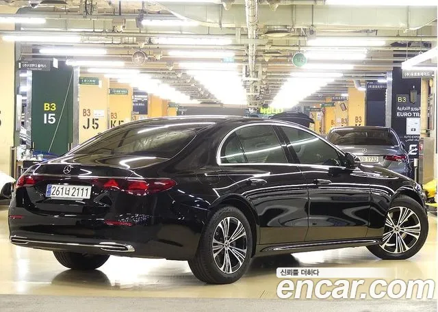 Mercedes-Benz E-Class W214 — Фото автомобиля 2