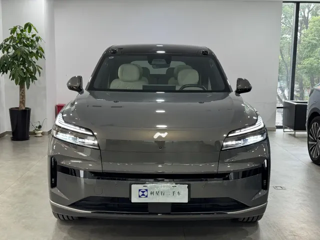 Onvo L90 — Фото автомобиля 2