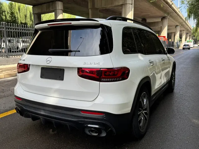 Mercedes-Benz GLB AMG — Фото автомобиля 7