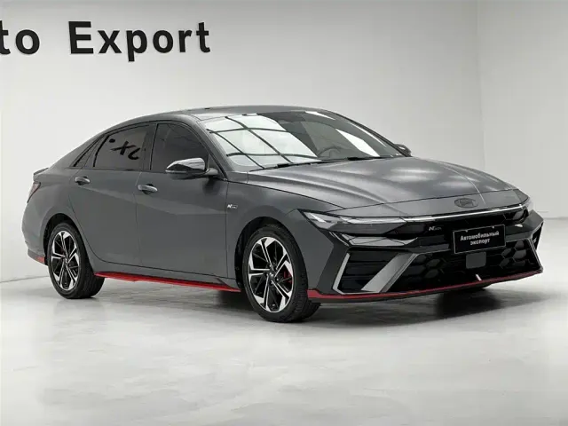 Hyundai Elantra — Фото автомобиля 3