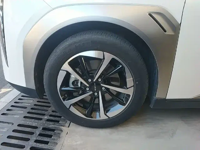 Aion AION Y 2024 Plus 510 Smart Driving Edition — Фото автомобиля 22