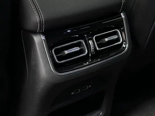 GAC Trumpchi GS8 — Фото автомобиля 27