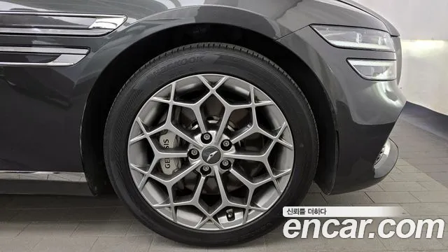 Genesis G80 Бензин 2.5 турбо 2WD — Фото автомобиля 21