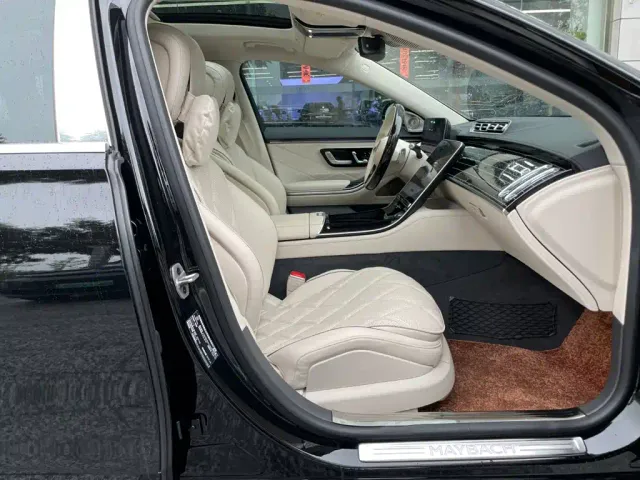 Mercedes-Benz Maybach S-Class — Фото автомобиля 20