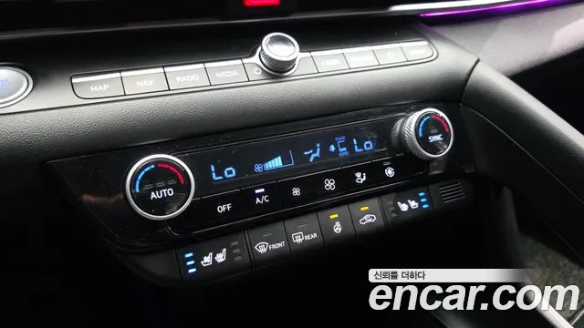 Hyundai AVANTE Avante (CN7) — Фото автомобиля 16