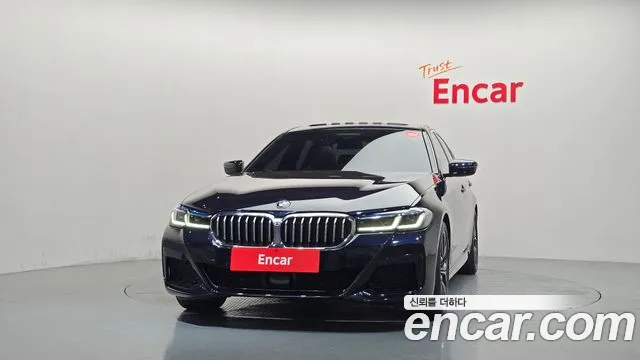 BMW 5 Series G30 — Фото автомобиля 3