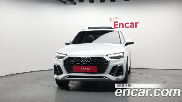Audi Q5 40 TDI quattro Premium — Фото автомобиля 3