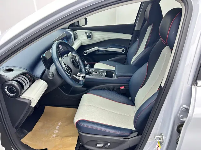 BYD Yuan PLUS — Фото автомобиля 6