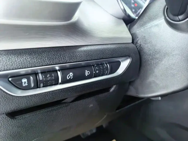Geely Binyue — Фото автомобиля 9