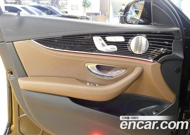 Mercedes-Benz E-Class W213 — Фото автомобиля 11