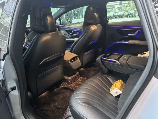 Mercedes-Benz EQS — Фото автомобиля 6