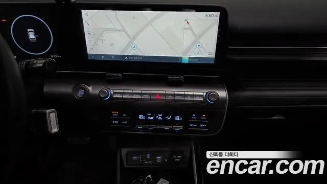 Hyundai Kona SX2 — Фото автомобиля 14