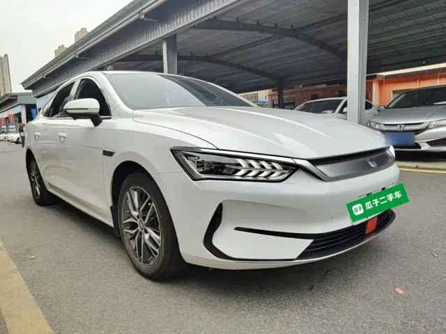 BYD Qin PLUS — Фото автомобиля 3