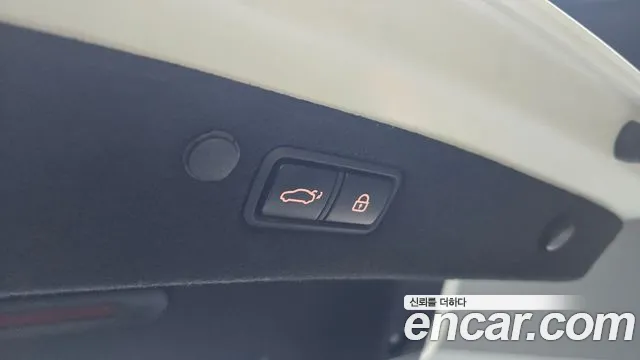 Hyundai Grandeur New — Фото автомобиля 26