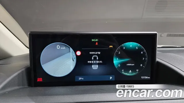 Hyundai Staria Новый Staria L3.5 Карго 3 места — Фото автомобиля 8