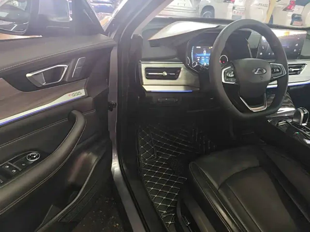 Chery Tiggo 8 — Фото автомобиля 15